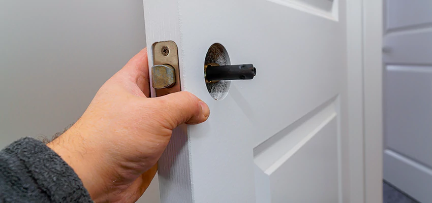 Nighttime Locksmith For Lock Repair in Cicero, IL