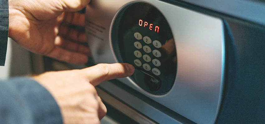 Cash Safe Openers in Cicero, Illinois