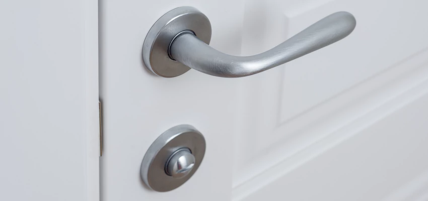 Single-Occupancy Restroom Locks Repair in Cicero, Illinois